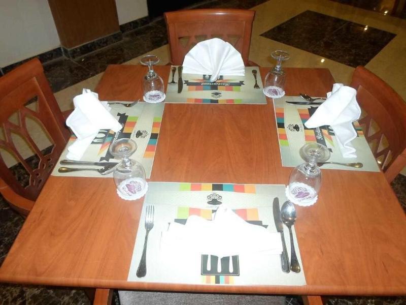 Ultra Loaloa Nile Maadi Hotel Kairo Eksteriør bilde